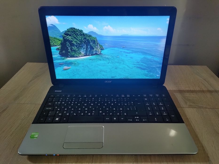 acer-aspire E1-571-15.6 incha