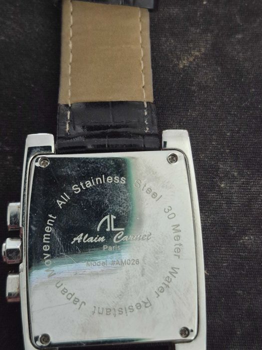 Топ часовници,  Armani,Lancaster и Alain Carmier.