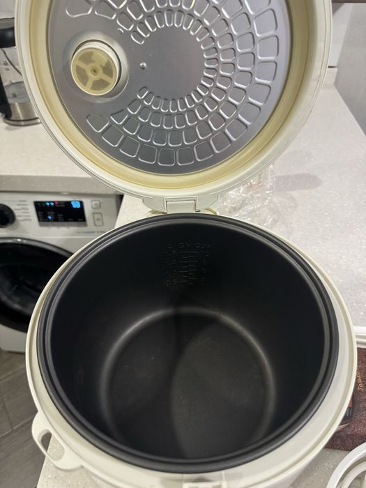 Мультиварка Elenberg продается