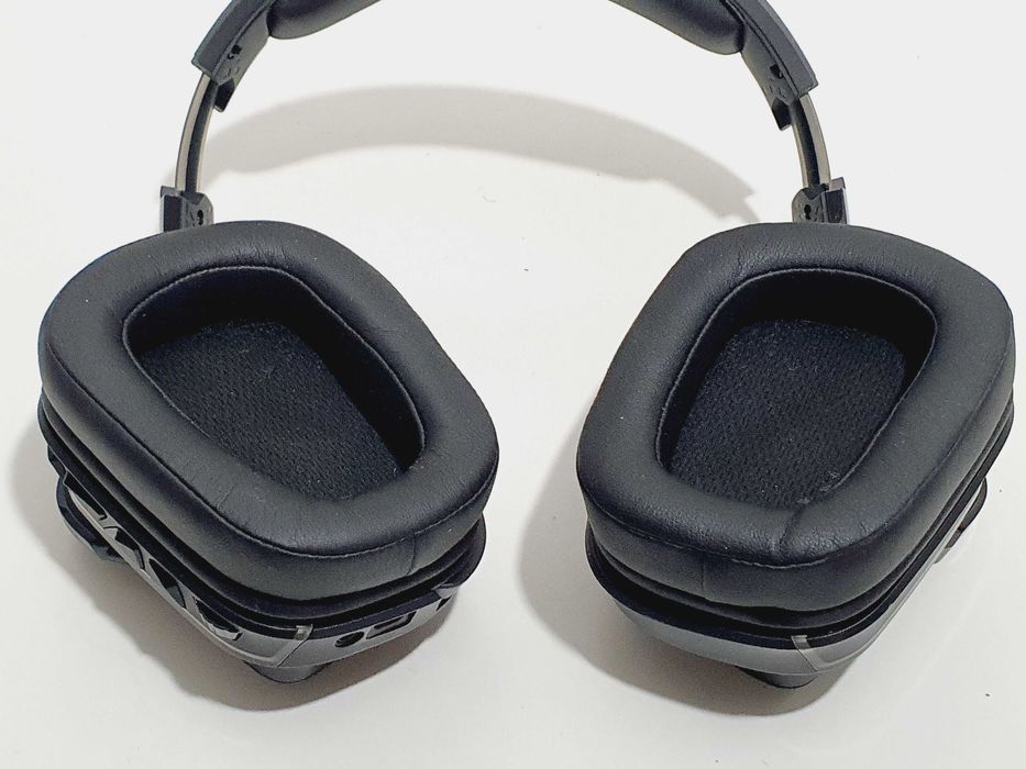 Casti Gaming Wireless Logitech G935 RGB Lightsync