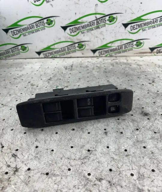Butoane geam sofer Nissan Primera 2005 1.9 DCI MT (120 hp)