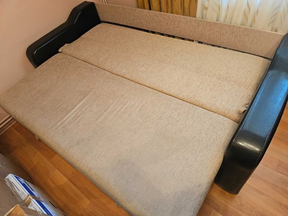 Canapea extensibilă cu ladă și fotolii