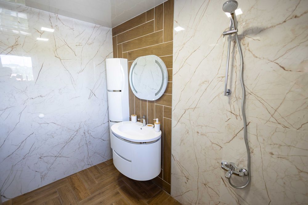 Продава четиристаен апартамент в гр. Разград - снимка 9