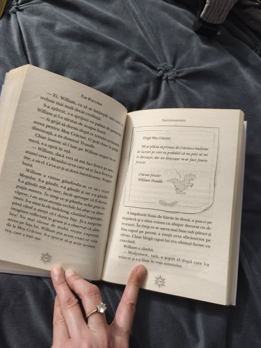 Carte pentru copii Crăciunozaurul Tom Fletcher