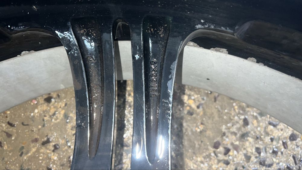 Диски с шинами продается