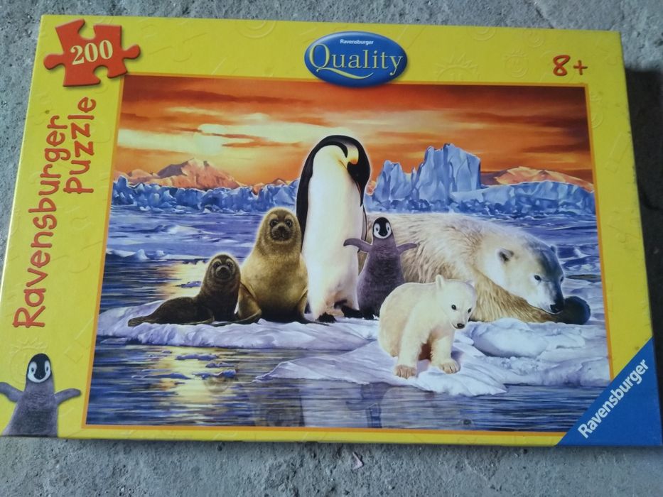 Пъзели три броя,