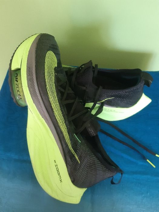 Маратонки Nike 45
