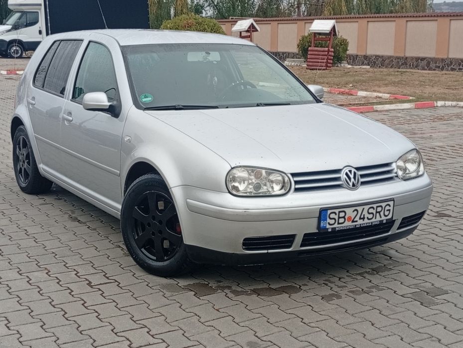 VOLKSWAGEN Golf Sportsvan 2003 — imagine 1