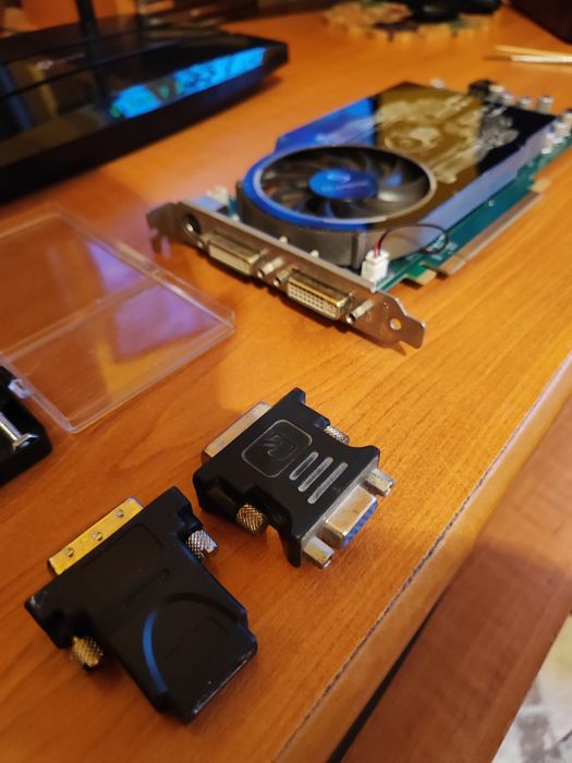 placă video GeForce 9600 GT