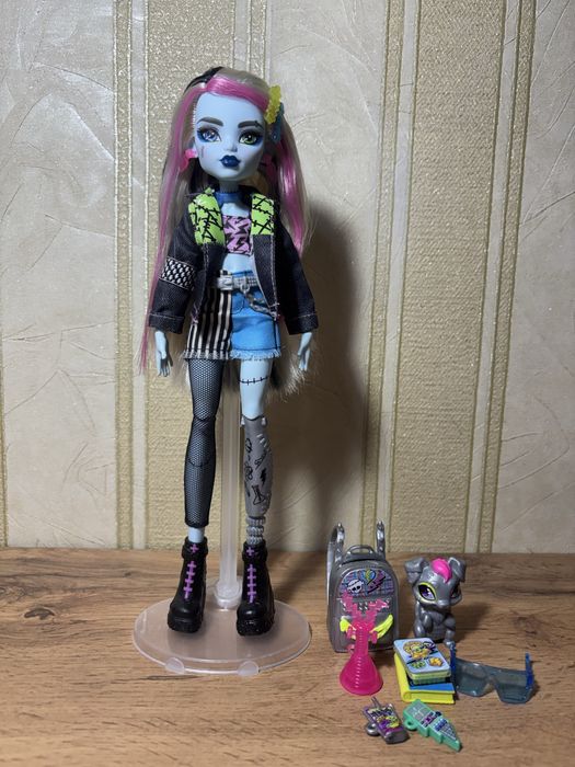 Куклы Монстр хай