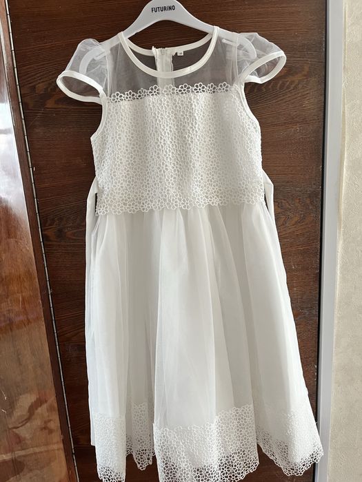 Продам платье на девочку