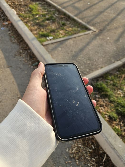 IPhone XR продажа