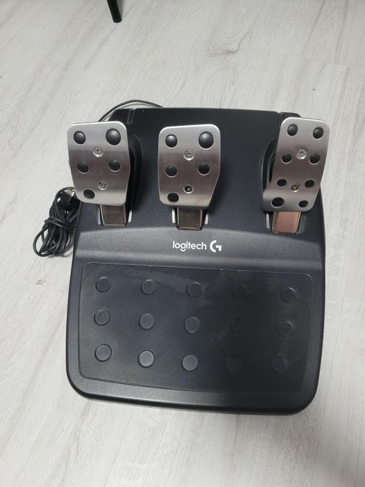 Volan Logitech G29 + schimbator ca nou