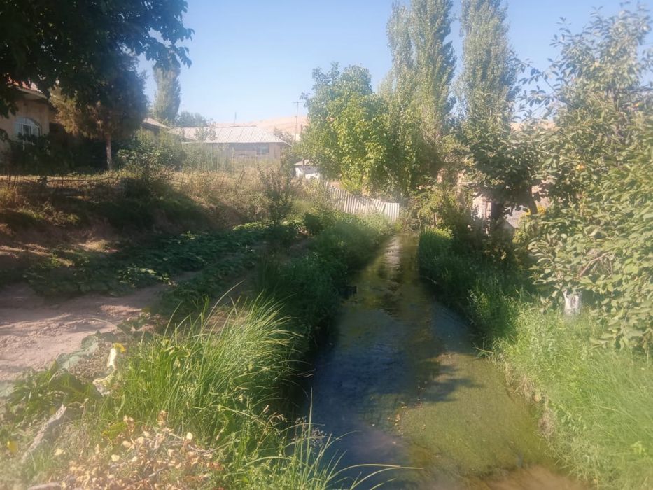 Продаётся зесля под дачу