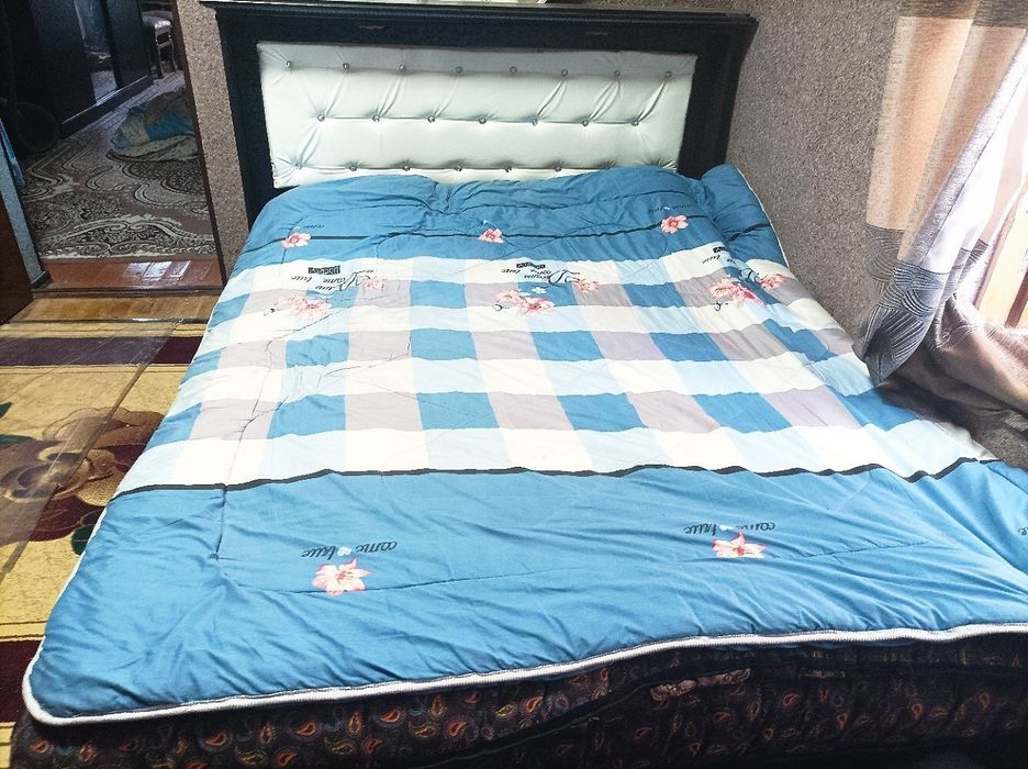 Spalniy divan shkaf terimoni stulchasi