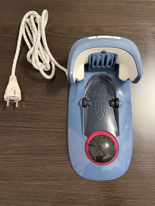 Fier de calcat fara fir Tefal FreeMove 2400W