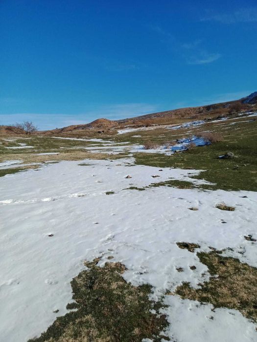 Продается участок в ущелье Бургулюк (Акмешит)