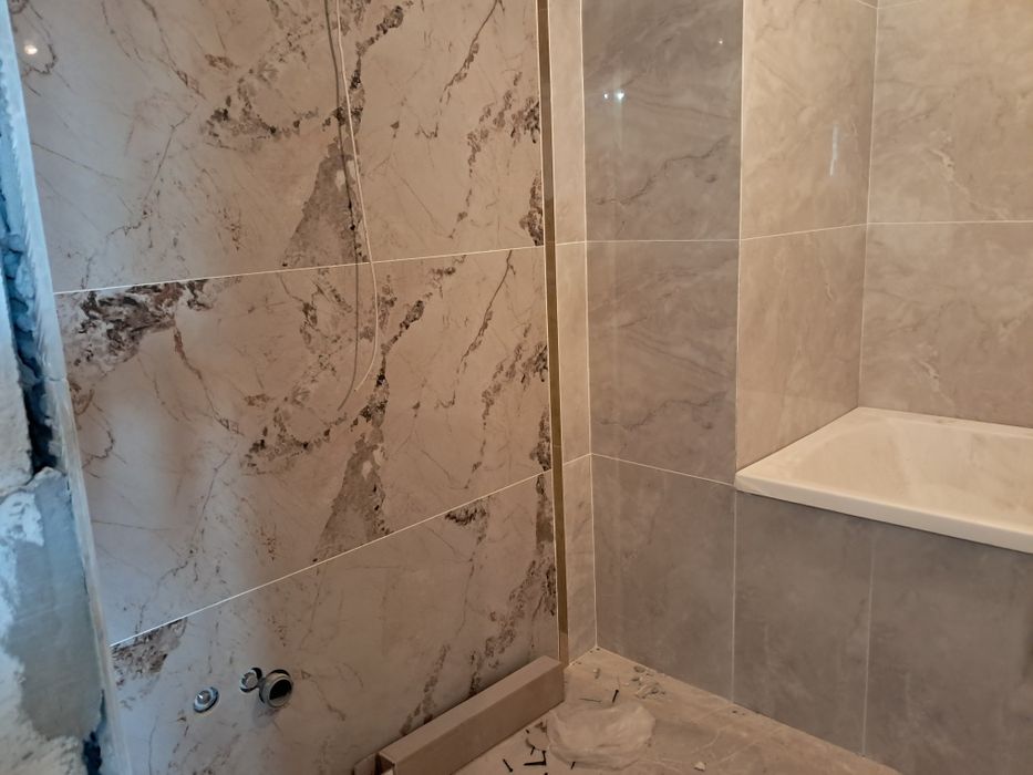 Кафельщик плиточник