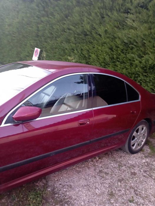 Vând Peugeot 607