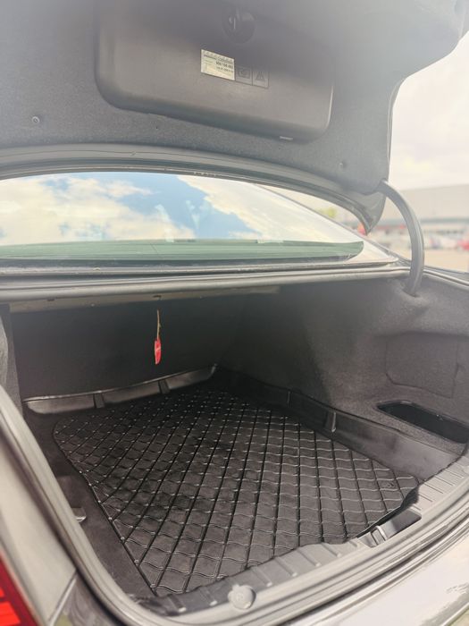 BMW Seria 5 F10 520d | 184 CP | Full Dotări | 2010
