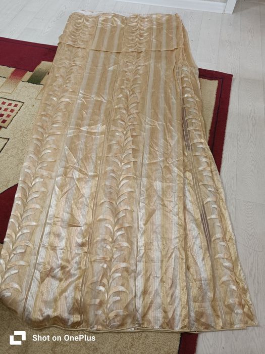 Шторы сатылады. 4метр