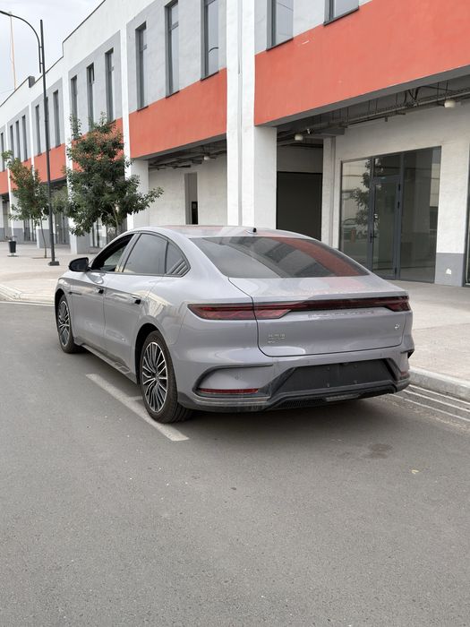 BYD Han 701 Srochniy