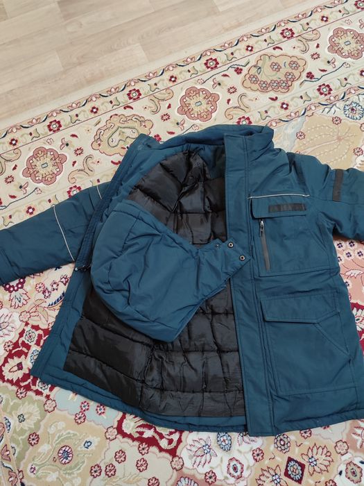 Зимняя куртка на мальчика