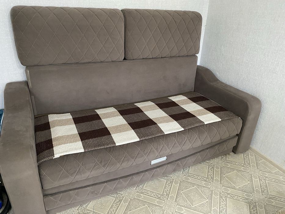 Продам диван отличном состостояние
