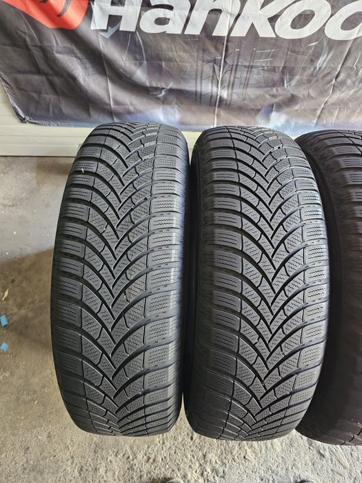 4 anvelope iarna 215 70 16 Semperit 2021