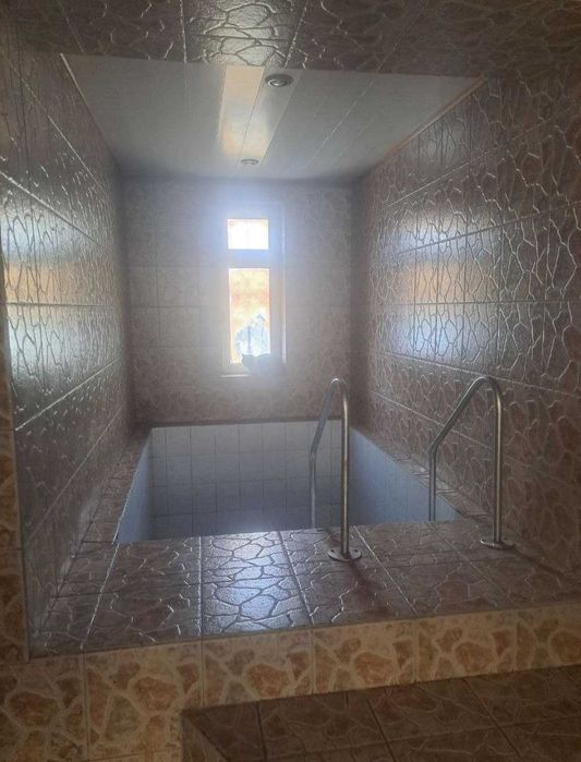 Продается дом 3 сотки Ракат Боши_Есть сауна и бассейн