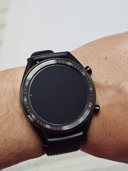 Smartwatch Huawei Watch GT1(46,5mm) – Robust, funcțional 100%, baterie 10 zile.