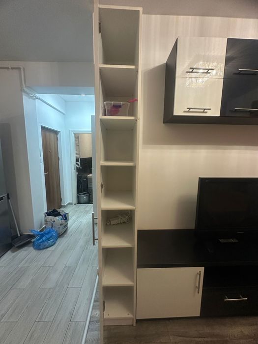 Mobila liniving alb cu negru