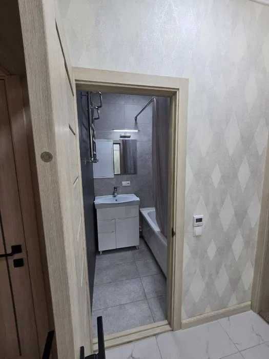 Сдаётся квартира на юнусабаде, 4-квартал, ор-р: ресторан "Шохсарой"