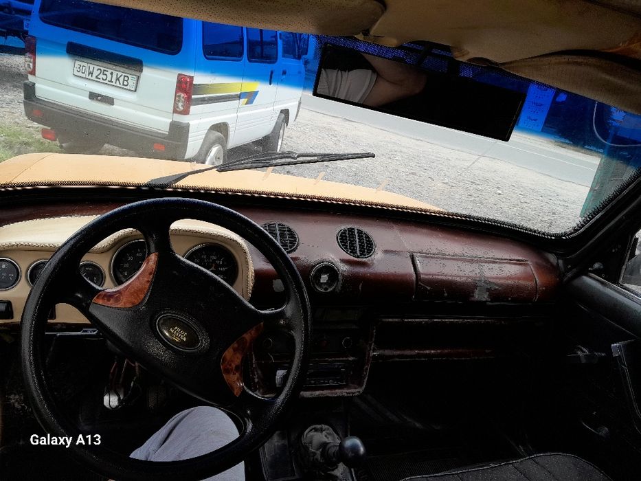 Vaz 21011 srochni sotiladi