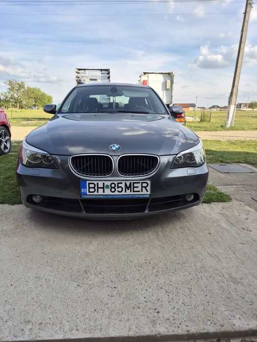 Vand BMW seria 5, an fabricatie 2006, stare buna functionare. Detalii la nr tel 0751098394, 0744479669