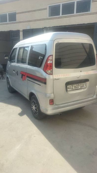 Машина дамас 2007