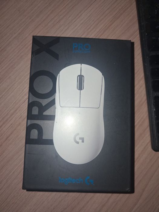 Мышка Logitech Pro X Superlight