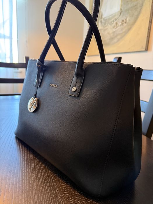 Оригинална чанта Furla