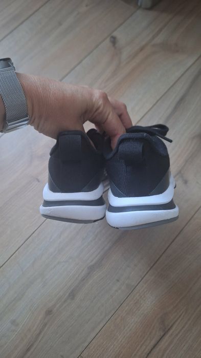 Маратонки Adidas