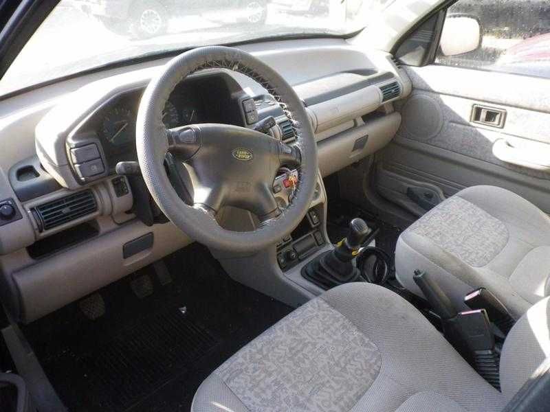 Ленд Ровър Фрилендър 2.0 TDI / Land Rover Freelander 2.0 TDI на части