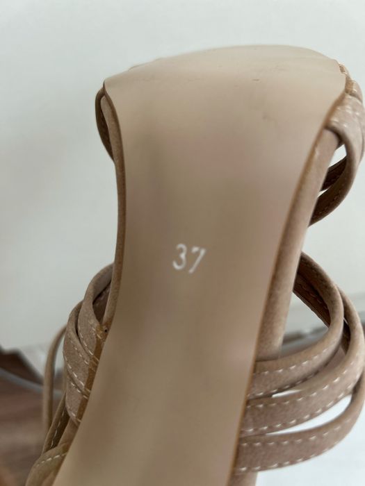 Дански елегантни сандали