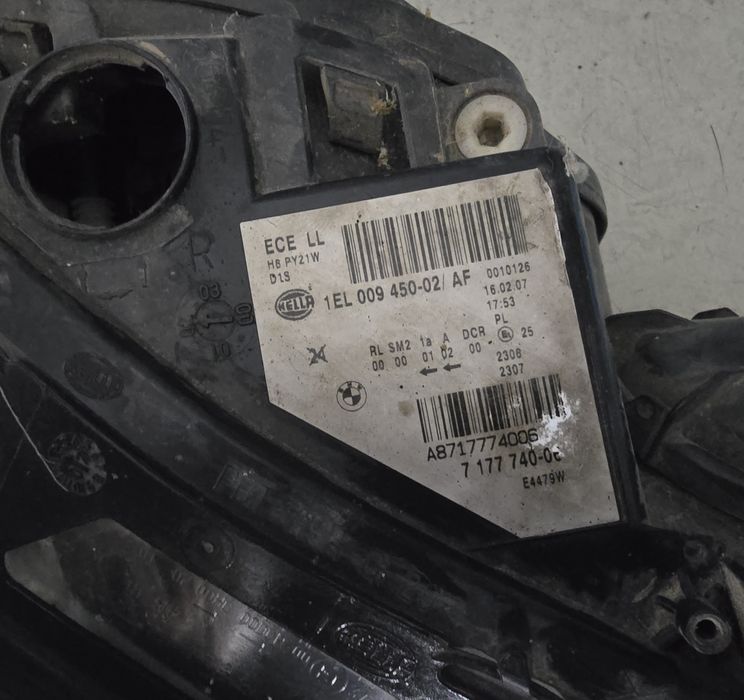 Faruri Bmw E60, E61 lci bixenon Europa