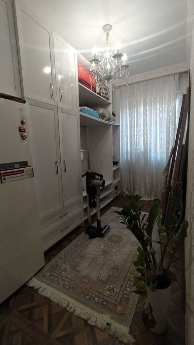 Аренда 4-х комн квартиры ЮА-6 квартал