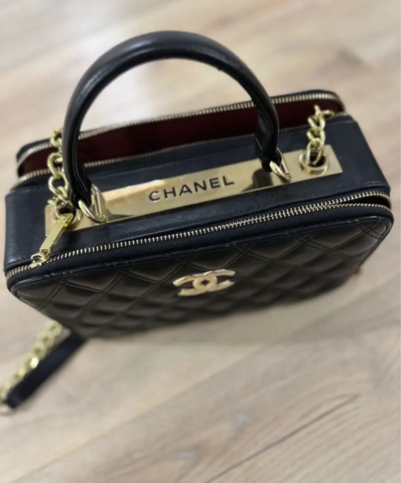 Сумка черная шанель