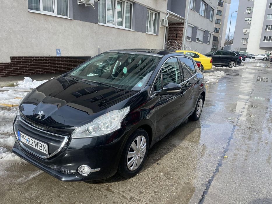 Peugeot 208 2016