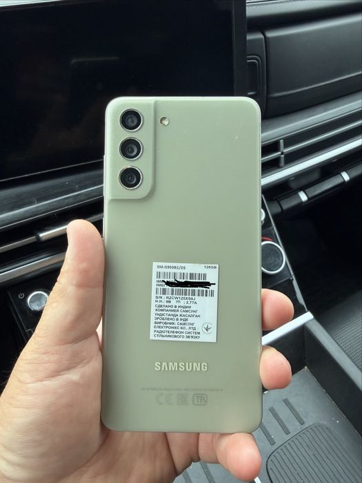 Продам самсунг галакси S21 Fe