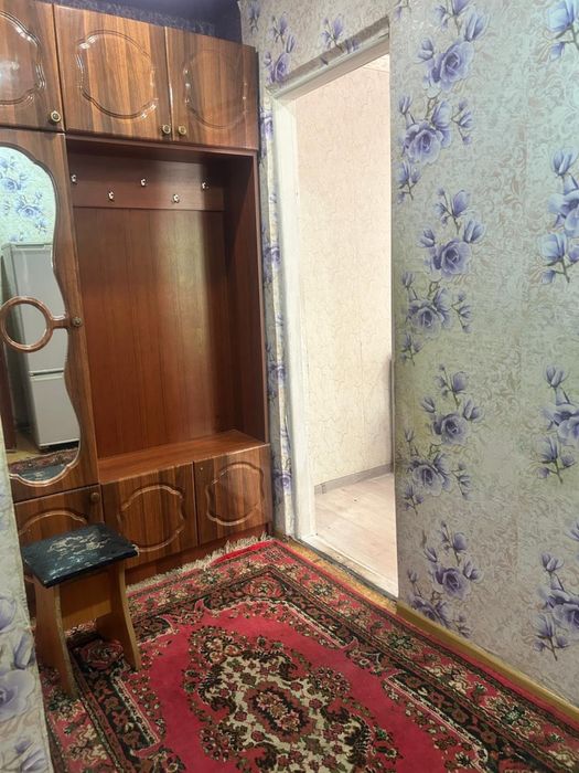 Продам 2 ком квартиру.9 млн.19 мкр