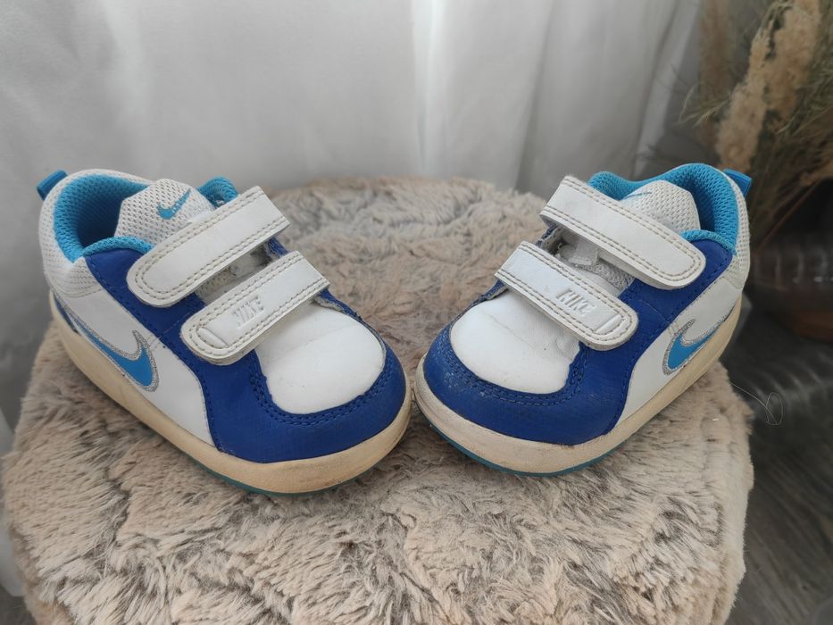 Различни номера бебешки обувки nike