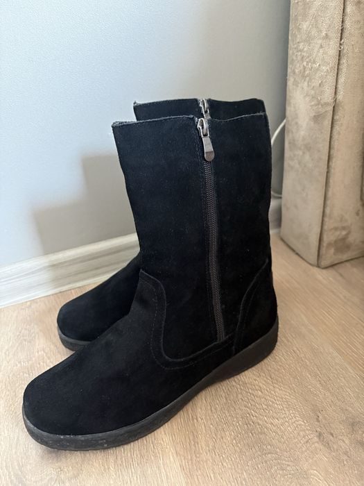 Ботинки зима женские р 39-40