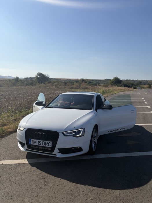 Audi A5 Cupe 211cp